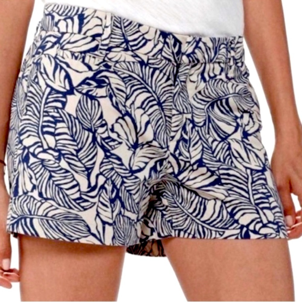 Patagonia All-Wear Tropical Leaf Print Shorts size 10 Blue Cream